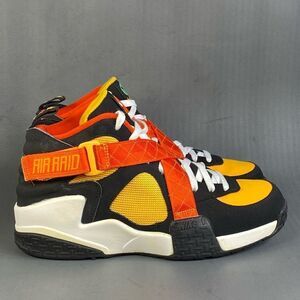 NIKE AIR RAID BLACK-UNIVERSITY GOLD-WHITE “RAYGUNS"  sneakers mens 10.5
